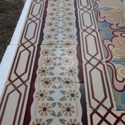 12m2 / 130 sq ft antique ceramic art nouveau floor with triple borders