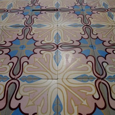 12m2 / 130 sq ft antique ceramic art nouveau floor with triple borders