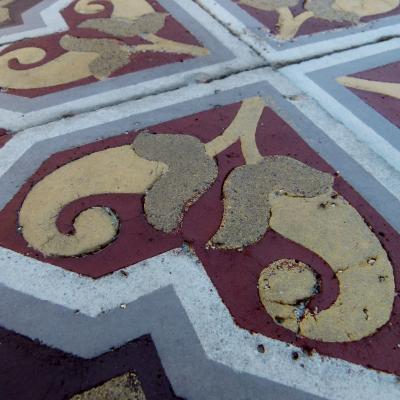 4.25m2 - Beautiful handmade Boch Freres ceramic floor tiles - late 19th Century