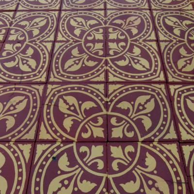 Small French Morialme ceramic floor - Neo-Gothic design and palette