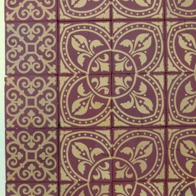 Small French Morialme ceramic floor - Neo-Gothic design and palette