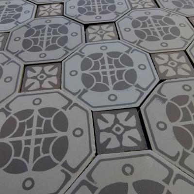 15.75m2 antique Villeroy and Boch octagon ceramic floor with cabochons - 1946 