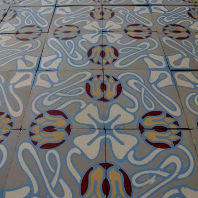 14.5m2 antique ceramic art nouveau floor c.1900-1925