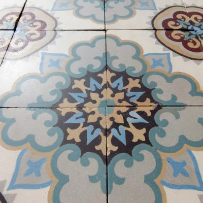 12m2 Antique French ceramic floor with original same size borders 