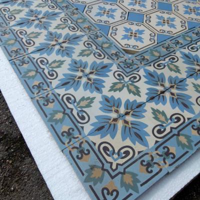 11.5m2 - Stunningly detailed Maufroid Freres et Soeur ceramic floor pre-1912