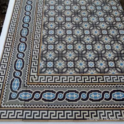 9.25m2 Maufroid Freres et Soeur ceramic floor with borders