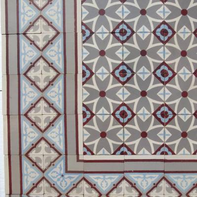 15.25m2+ / 165 sq ft Antique ceramic floor with double same size borders