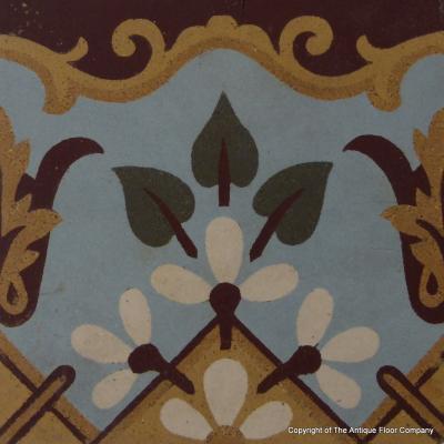 10m2 - Period French ceramic in a cool palette with double borders