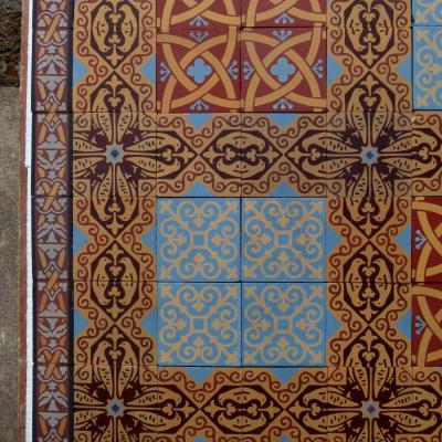 16.75m2 French ceramic floor featuring six different tiles c.1900-1930