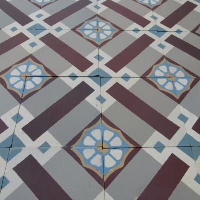 1.75m2 antique ceramic encaustic tiles c.1920-1930