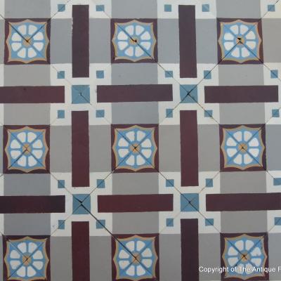 1.75m2 antique ceramic encaustic tiles c.1920-1930