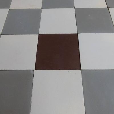 1.5m2 of St Juste damier ceramic floor tiles 