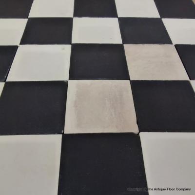 Small, 1m2 surface of Villeroy and Boch ceramic tiles