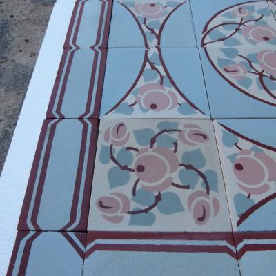 Beautiful floral themed Douvrin ceramic floor – c.8m2 - early 20th century