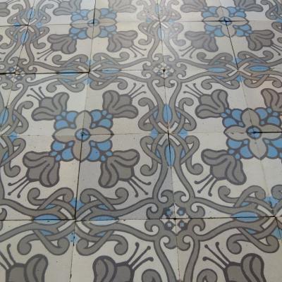 16.3m2 Belgian Art Nouveau ceramic floor pre-1912