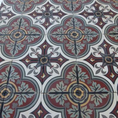 A warm and magnificently detailed Maubeuge period floor