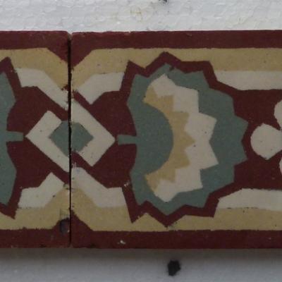 A rich antique Belgian ceramic with its original borders c.13m2